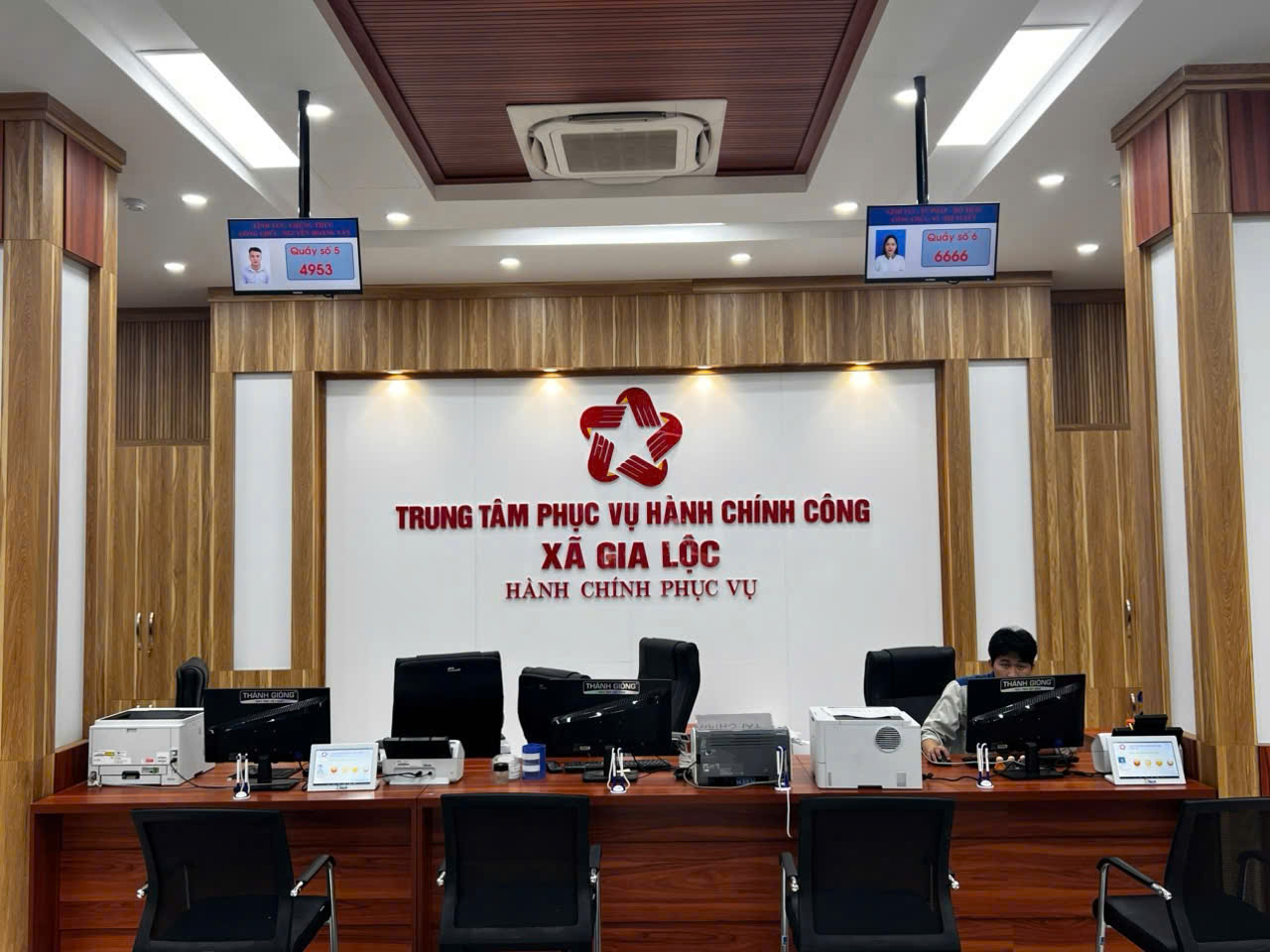 Hệ thống xếp hàng tự động mang lại tính chuyên nghiệp